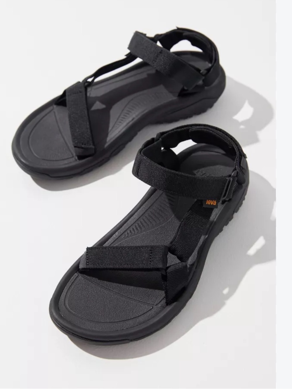 Teva women’s black hurricane XL T2 sandals size 8 new strappy comfort